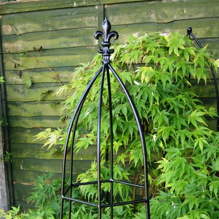 Gothic-Obelisk-2 Gothic Obelisk (Various Sizes) - Image 1